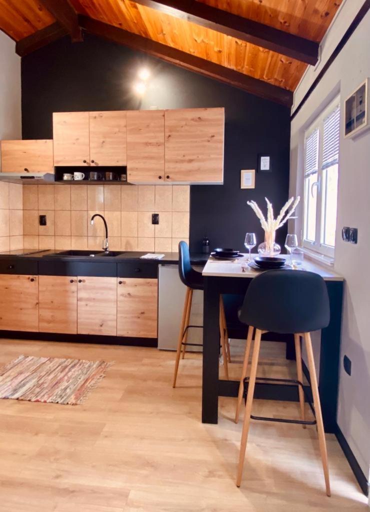 Apartman Milisa Примоштен Экстерьер фото