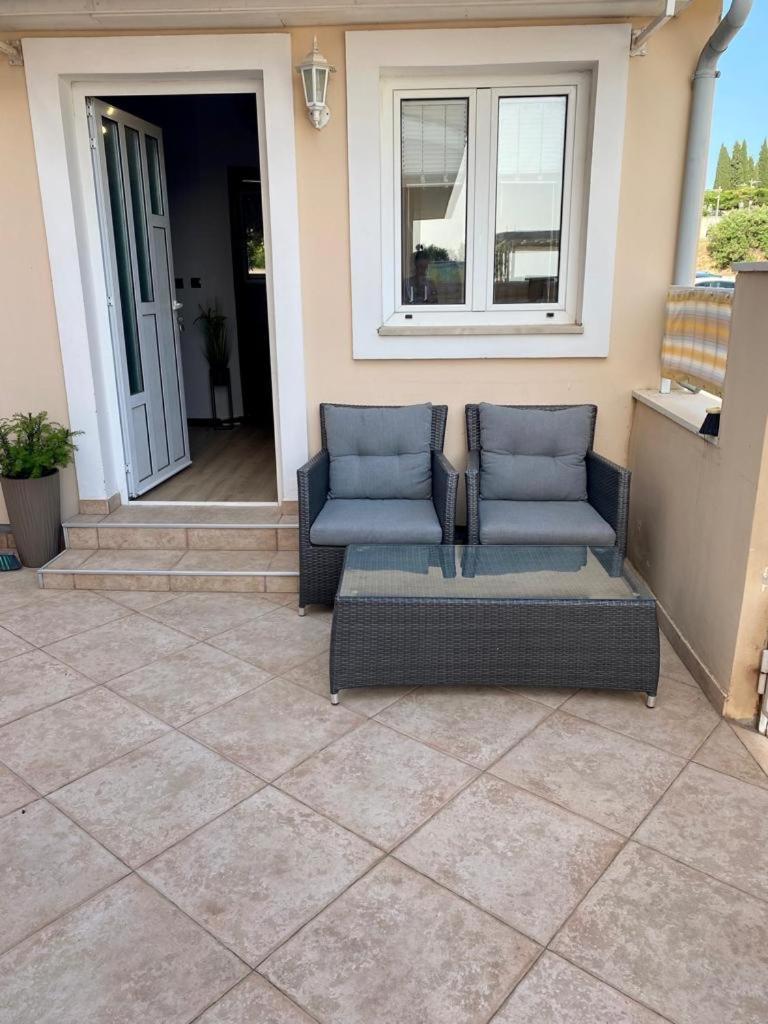 Apartman Milisa Примоштен Экстерьер фото